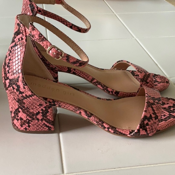 Madden Girl Coral Snake-Print Ankle Strap Block-Heel Sandals - Picture 2 of 5